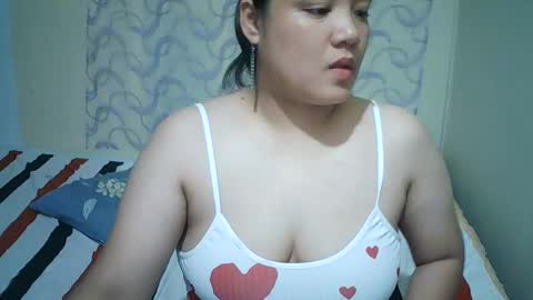 Snapshot of hotbabymomma chatting on 02.24.25 Lynn online show from 02.24.25