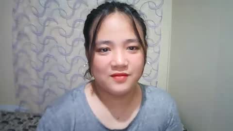 Snapshot of hotbabymomma chatting on 03.04.25 Lynn online show from 03.04.25