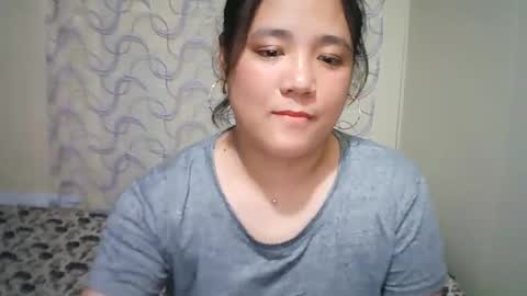 Snapshot of hotbabymomma chatting on 03.04.25 Lynn online show from 03.04.25