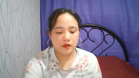 Snapshot of hotbabymomma chatting on 03.09.25 Lynn online show from 03.09.25