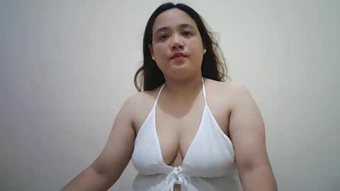 Snapshot of hotbabymomma chatting on 09.26.25 Lynn online show from 09.26.25