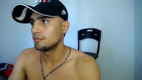 Snapshot of hotboy69nino chatting on 10.24.25 hotboy69nino online show from 10.24.25