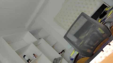 Snapshot of hotfalling_angel1 chatting on 02.17.25 Angel online show from 02.17.25