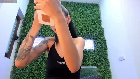 Snapshot of hotfallingdevil chatting on 09.11.25 hotfallingdevil online show from 09.11.25