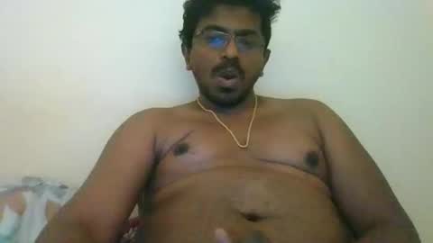 Snapshot of hotgluteus4321 chatting on 02.07.25 hotgluteus4321 online show from 02.07.25