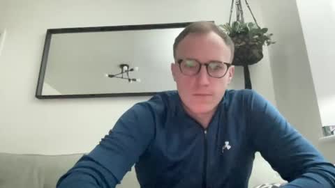 Snapshot of hotholby86 chatting on 12.28.24 hotholby86 online show from 12.28.24