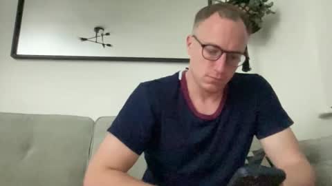 Snapshot of hotholby86 chatting on 09.23.25 hotholby86 online show from 09.23.25