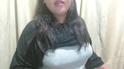 Snapshot of hotiemorenagurl18 chatting on 09.11.25 hotiemorenagurl18 online show from 09.11.25