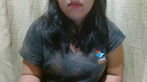 Snapshot of hotiemorenagurl18 chatting on 10.18.25 hotiemorenagurl18 online show from 10.18.25
