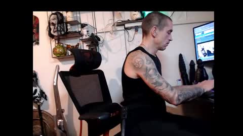 Snapshot of hotkinkytat chatting on 12.03.24 hotkinkytat online show from 12.03.24