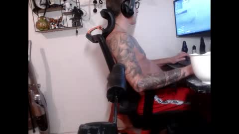 Snapshot of hotkinkytat chatting on 02.23.25 hotkinkytat online show from 02.23.25