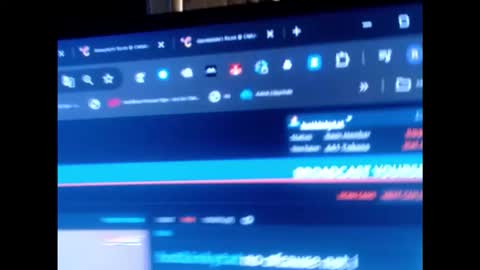 Snapshot of hotkinkytat chatting on 10.30.25 hotkinkytat online show from 10.30.25