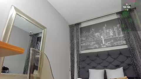 Hotkoljei online show from 02.12.25