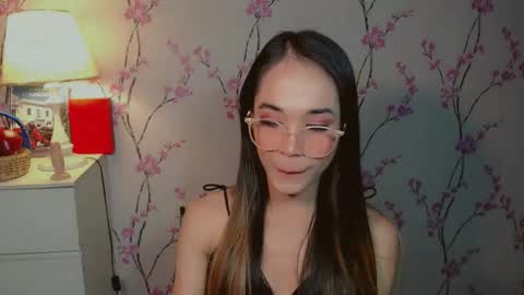 XANDRA online show from 10.09.25