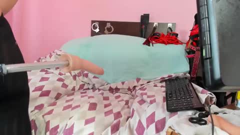 Monica online show from 02.11.25