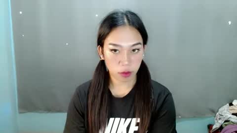 Snapshot of hott_cumforyou chatting on 02.15.25 jelaigrande online show from 02.15.25