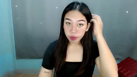 Snapshot of hott_cumforyou chatting on 02.16.25 jelaigrande online show from 02.16.25