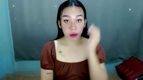 Snapshot of hott_cumforyou chatting on 02.20.25 jelaigrande online show from 02.20.25