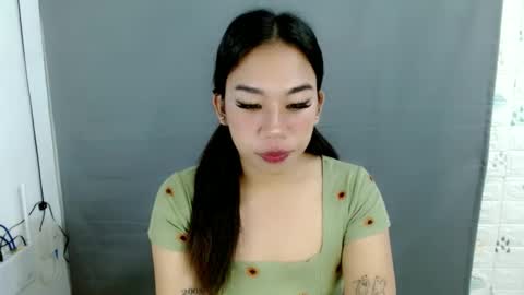 Snapshot of hott_cumforyou chatting on 03.05.25 jelaigrande online show from 03.05.25