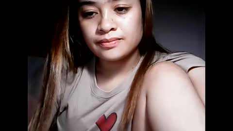 Snapshot of hottie_asianbabe chatting on 12.14.24 Leen online show from 12.14.24