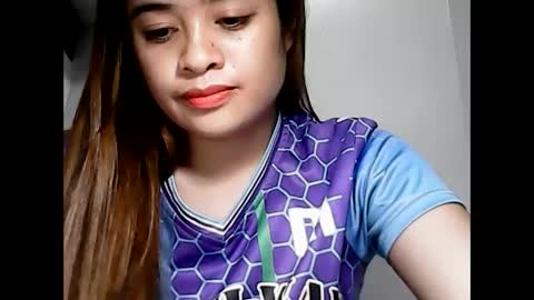 Snapshot of hottie_asianbabe chatting on 12.16.24 Leen online show from 12.16.24