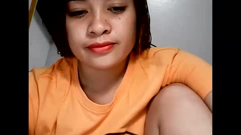 Snapshot of hottie_asianbabe chatting on 01.07.25 Leen online show from 01.07.25