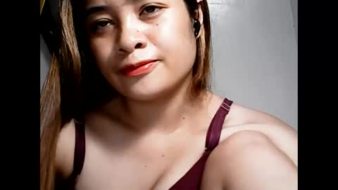 Snapshot of hottie_asianbabe chatting on 01.11.25 Leen online show from 01.11.25