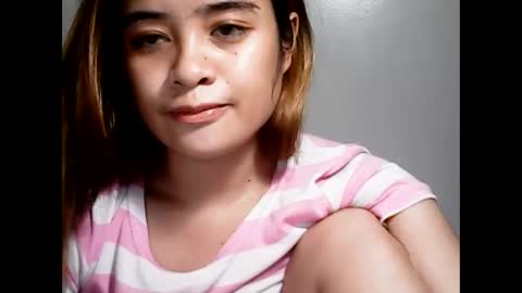Snapshot of hottie_asianbabe chatting on 01.24.25 Leen online show from 01.24.25