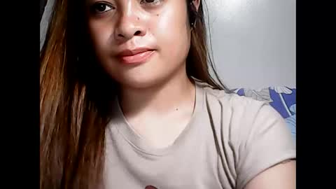 Snapshot of hottie_asianbabe chatting on 03.08.25 Leen online show from 03.08.25