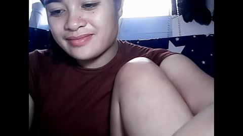Snapshot of hottie_asianbabe chatting on 09.10.25 Leen online show from 09.10.25