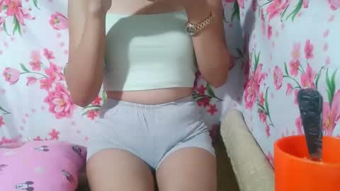 Snapshot of hottie_horny_exoticpussyx chatting on 09.16.25 hottie_horny_exoticpussyx online show from 09.16.25