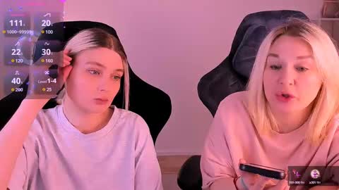 Snapshot of hottyblonds chatting on 12.09.24 Nessie and Jessie online show from 12.09.24