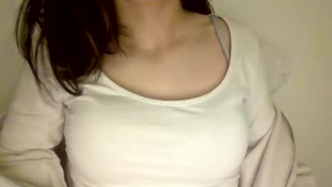 Snapshot of hotwinterxx chatting on 12.14.24 Hotwixx online show from 12.14.24