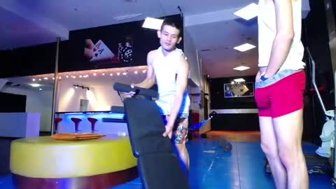 HOWENTS online show from 01.27.25