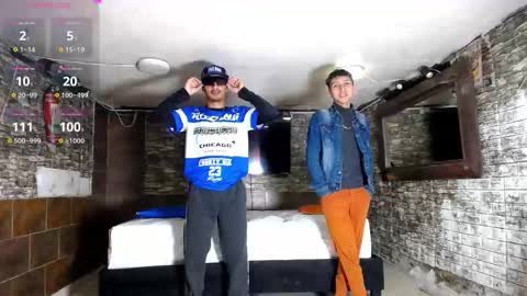 HOWENTS online show from 10.20.25