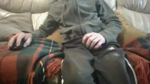 Snapshot of hugenob4u chatting on 10.12.25 hugenob4u online show from 10.12.25