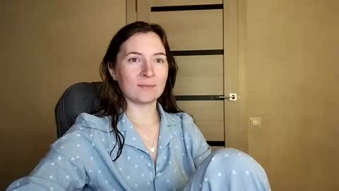 Snapshot of humpygrey chatting on 10.09.25 HumpyGrey online show from 10.09.25