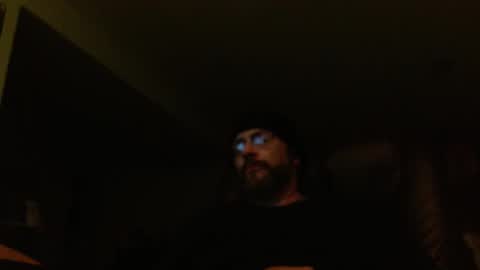 Snapshot of hunglonelyguy chatting on 03.03.25 LonelyGuy online show from 03.03.25
