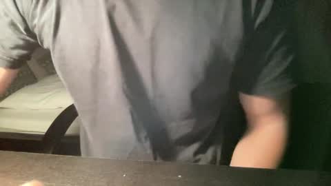 Snapshot of hungwank95 chatting on 12.16.24 hungwank95 online show from 12.16.24