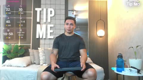 hunk_ryan online show from 12.21.24