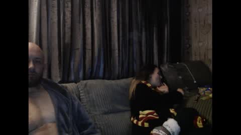 Snapshot of hunterandesme chatting on 01.01.25 HunterandEsme online show from 01.01.25