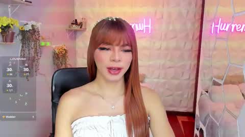 Snapshot of hurremcan_ chatting on 09.13.25 Hurrem online show from 09.13.25