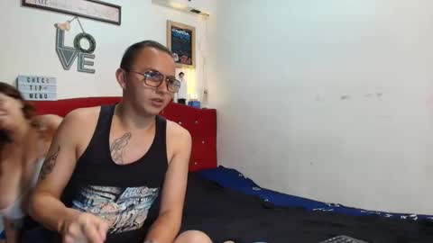 Snapshot of husbands_horny chatting on 09.12.25 husbands_horny online show from 09.12.25