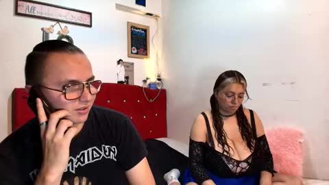 Snapshot of husbands_horny chatting on 10.16.25 husbands_horny online show from 10.16.25