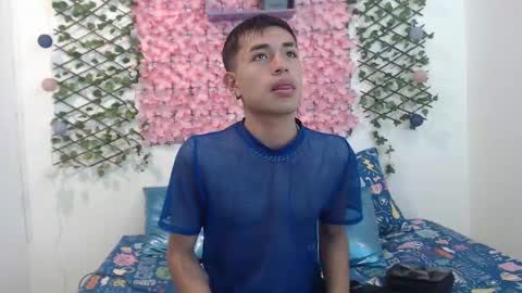 Snapshot of iam_lukas__ chatting on 09.12.25 iam_lukas__ online show from 09.12.25