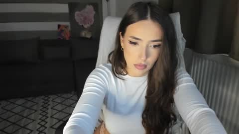 Baby Gal online show from 10.03.25