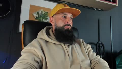 Snapshot of iamalexander_ chatting on 12.20.24 Lex online show from 12.20.24