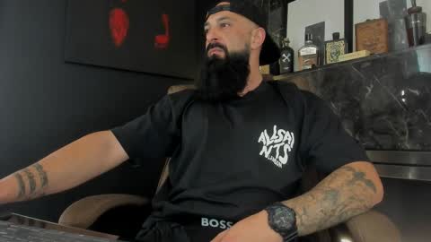 Snapshot of iamalexander_ chatting on 10.17.25 Lex online show from 10.17.25
