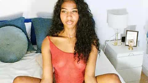 Snapshot of iamcrystal2 chatting on 02.10.25 Crystal online show from 02.10.25