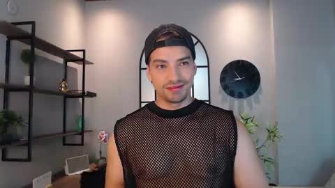 Ian Davis online show from 02.04.25